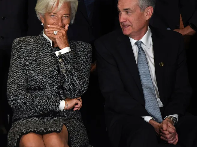 Inflazione, Fed e Bce con le spalle al muro e attese al varco. Tassi: fino a dove possono salire