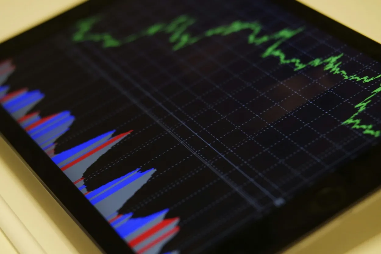 ETF a breve termine: come ottenere un reddito prevedibile con rischi minimi