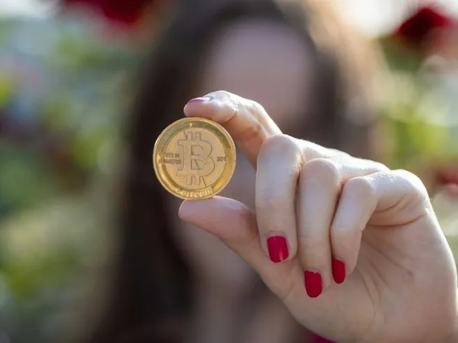 In Italia il mercato cripto è donna