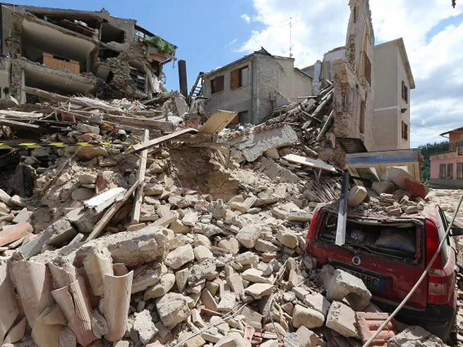 Centro Italia: a due anni dal terremoto la ripresa non c’è, il freno della burocrazia