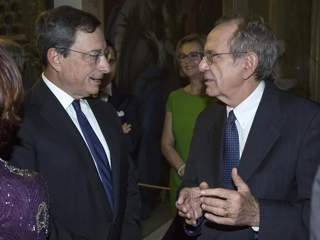 Padoan ha già salvato Mps una volta. La salverà ancora nelle vesti di presidente di UniCredit?