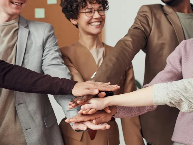 Fatturazione smart e cashback: perché scegliere il conto aziendale di Finom