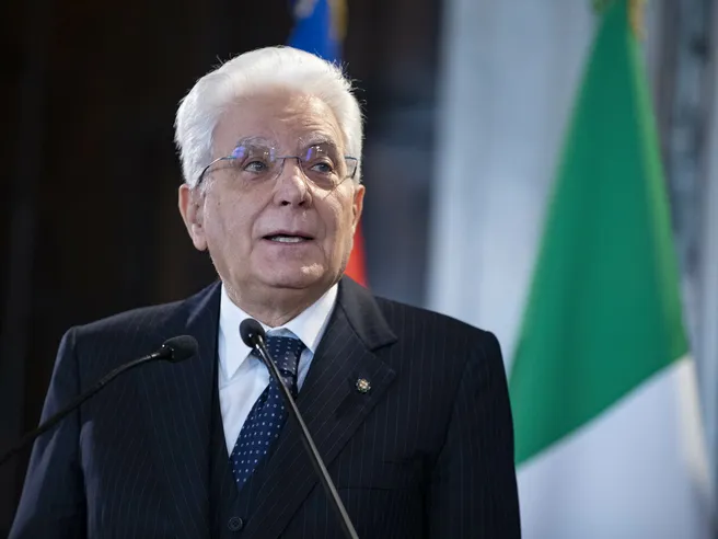 Mattarella: Europa superi vecchi schemi, iniziative comuni prima che sia troppo tardi