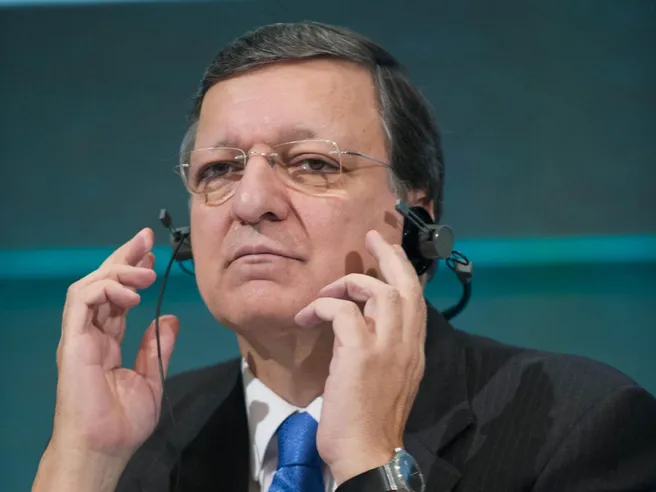 Incontro Barroso-Katainen: attività lobby per conto di Goldman Sachs? A Bruxelles esplode il caso
