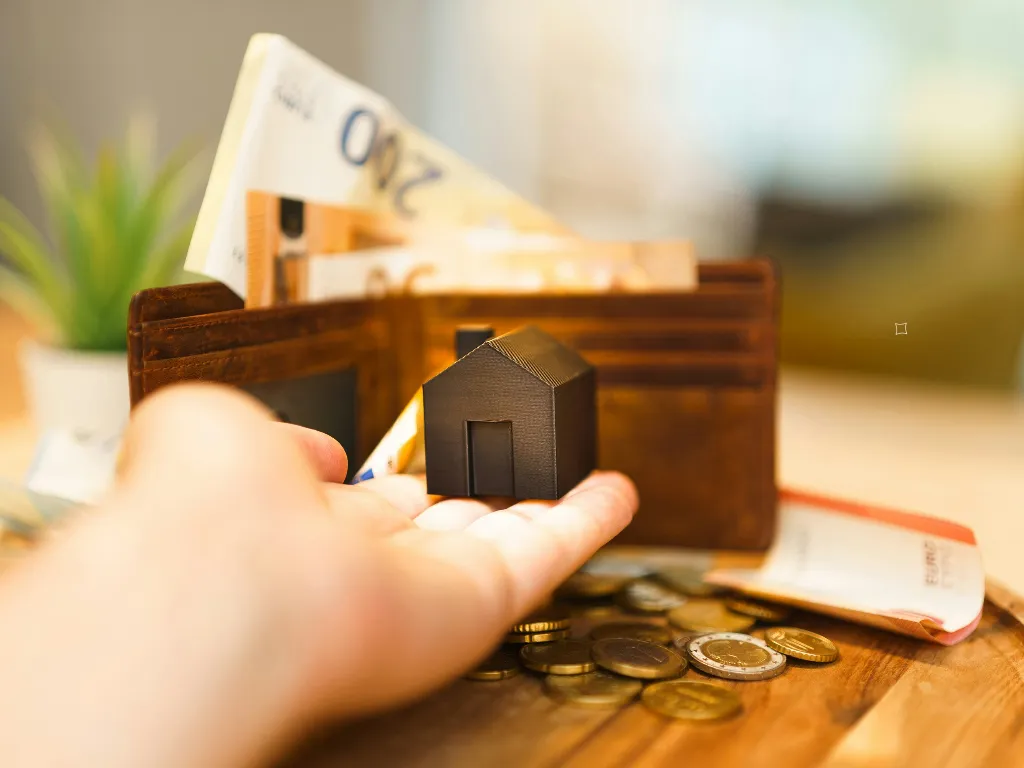 Spese casa: quanto pesano davvero sulle famiglie italiane