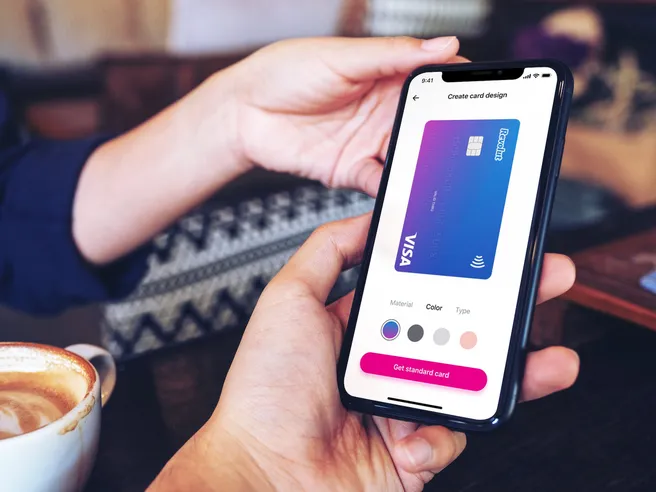Revolut rivoluziona gli ATM: prelievi gratis e addio alle commissioni