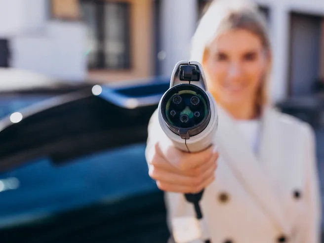 Auto elettriche, via libera al decreto incentivi