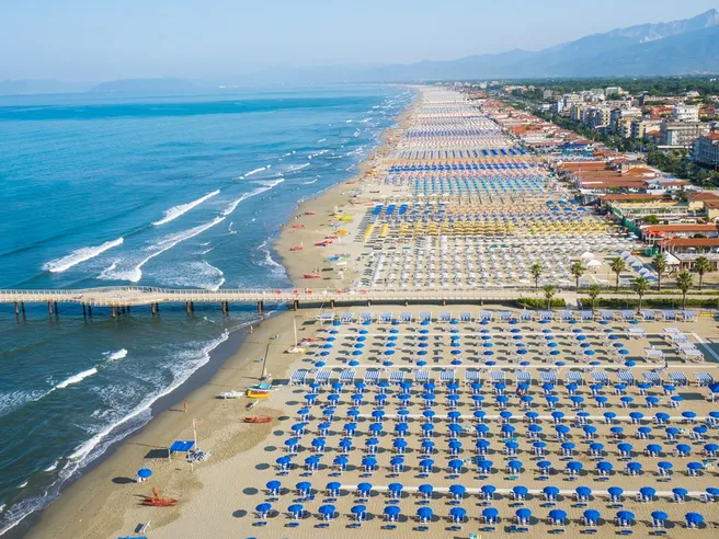 Comprare casa al mare fronte spiaggia: Forte dei Marmi la località più costosa