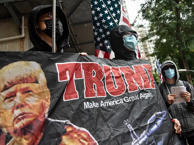 Usa: CDC lancia alert pandemia, Wall Street crolla ancora. Trump furioso, non basta assist Kudlow