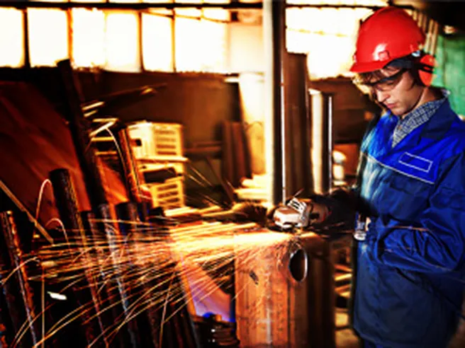 Industria: fatturato e ordinativi in calo nel 2019 per la prima volta da cinque anni