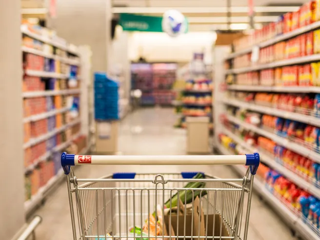 Inflazione UK vola oltre 10%, il picco non ancora raggiunto. Si prospetta un caldo autunno dei prezzi   