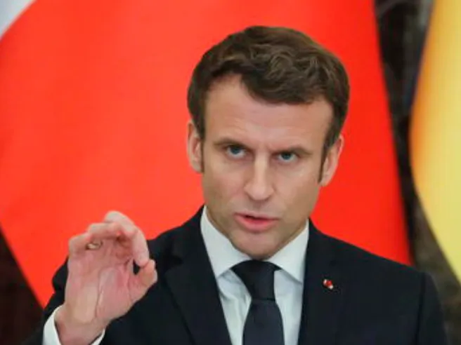 Crisi politica in Francia: impatto immediato su spread e mercati europei