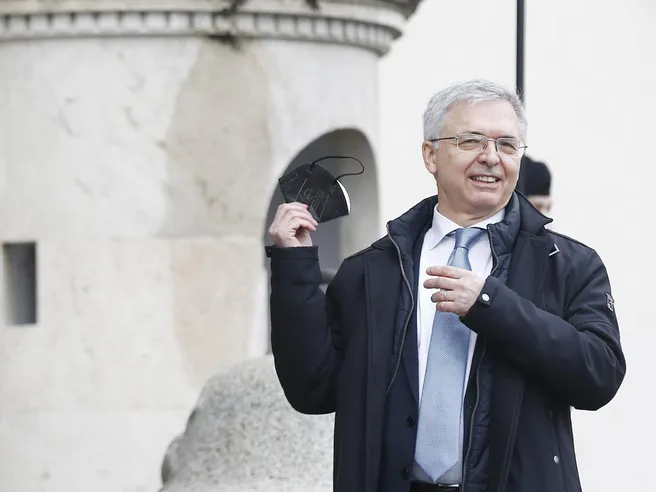 Ocse vede PIL Italia a +5,9%. Netto no a rinnovo Quota 100, sì a taglio tasse su lavoro