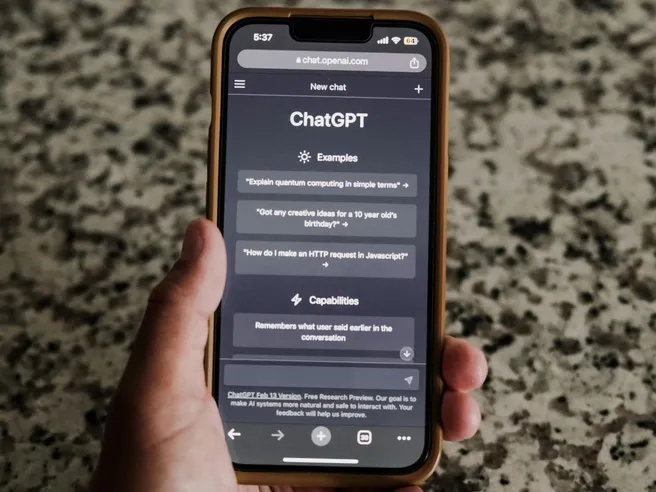 ChatGPT fa male al cervello? Ecco cosa dice il MIT