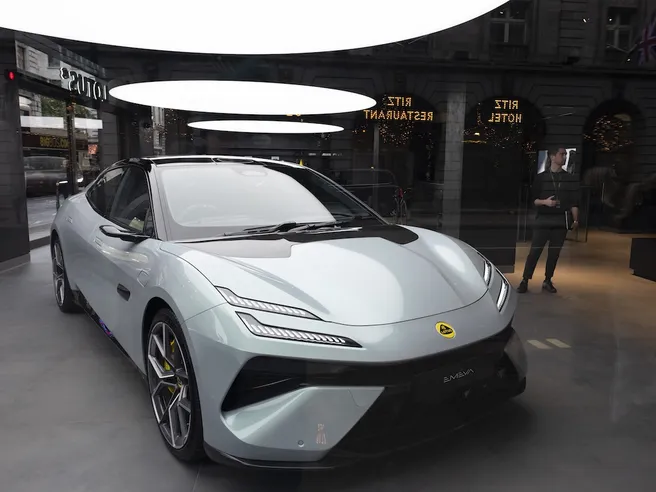 Lamborghini: la settimana corta arriva anche qui. E i salari saranno più alti