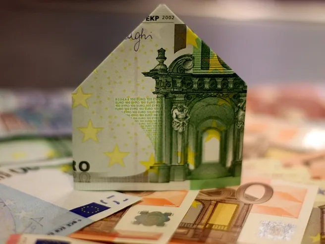 Effetto spread su mutui e risparmi, il 44% degli italiani è preoccupato