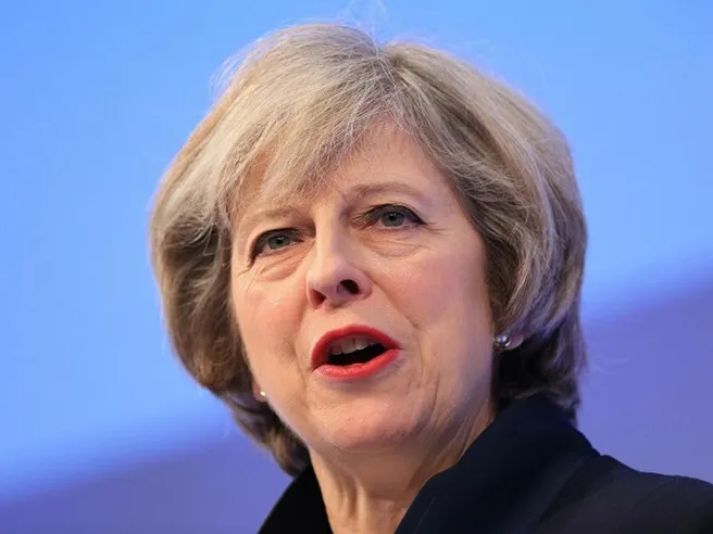 Brexit: May chiede più tempo per un’uscita soft, ci sarà un periodo di transizione fino al 2023