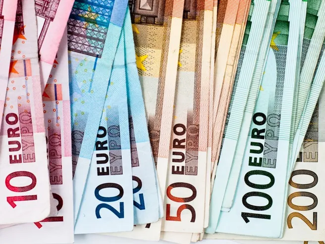 Contante o Pos: Bce conferma passione Italia per cash. Ma anche spina pagamenti istantanei