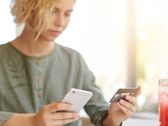 Carta di credito TF Bank: Recensione, Costi e Opinioni 2025