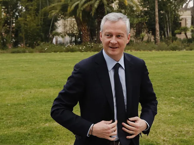 Air France, Le Maire: così sparirà. No ricapitalizzazione, non prendiamo soldi dei francesi