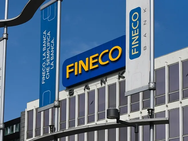 Con Fineco & Co in Italia trionfa il risparmio gestito. Oltre alle fusioni è questa la strada ‘obbligata’ per le banche tradizionali?