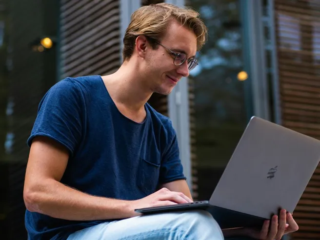 Ultimi giorni per avere un buono Amazon da 100€: apri subito un conto Credem