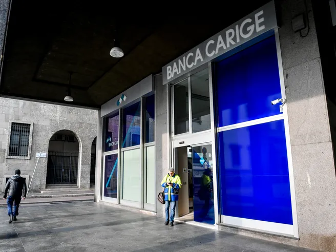Carige è salva: plebiscito di sì dei soci grazie ad assenza Malacalza