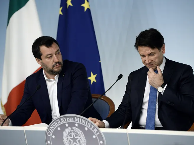 Conte: ‘non mi piace scherzare con risparmi italiani’. Ma arriva ultimatum Salvini: ‘manovra d’autunno coraggiosa o salta tutto’