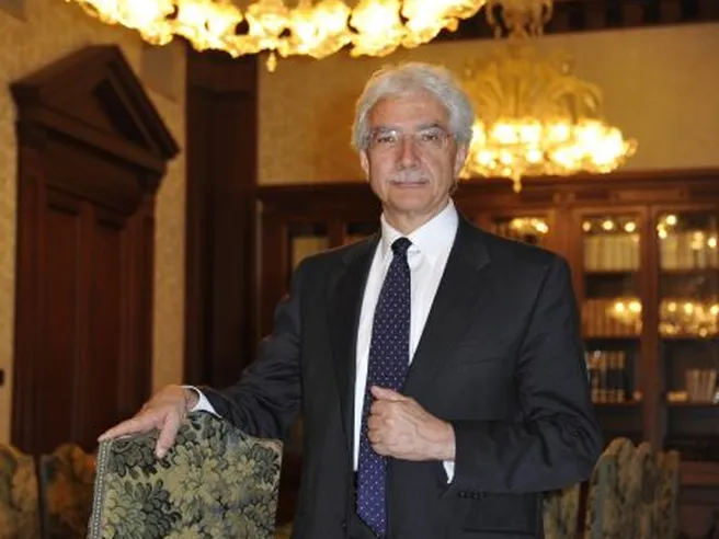 Bankitalia, ex dg Rossi: ‘patrimoniale unico modo pratico per tagliare debito pubblico con ricchezza privati’