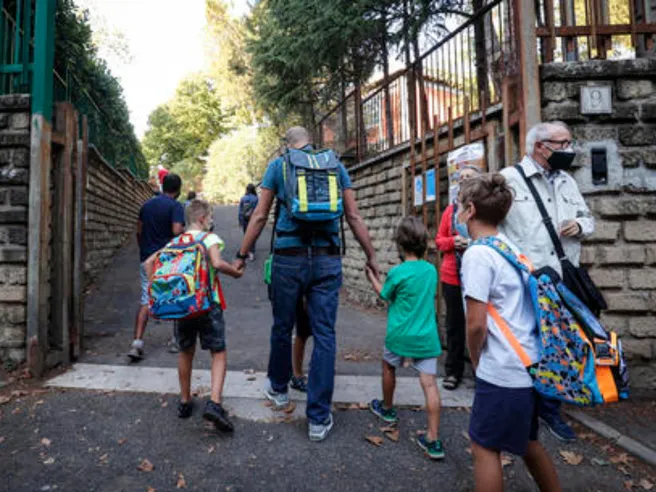 Assegno unico: meno richieste e accrediti da metà luglio