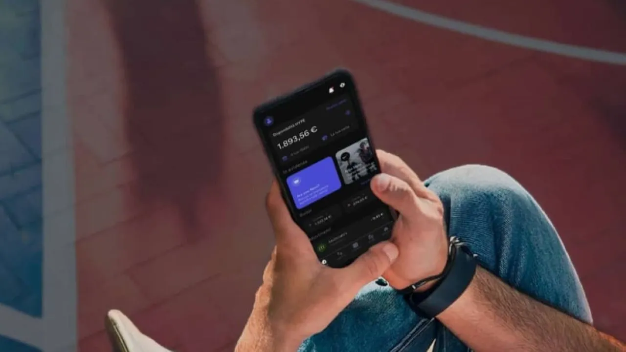 Buono regalo Amazon da 400 euro messo in palio dalla promo Italians do it better di HYPE