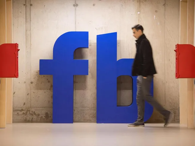 Google e Facebook: Covid conficca la spina del calo delle entrate pubblicitarie. E FB paga anche boicottaggio