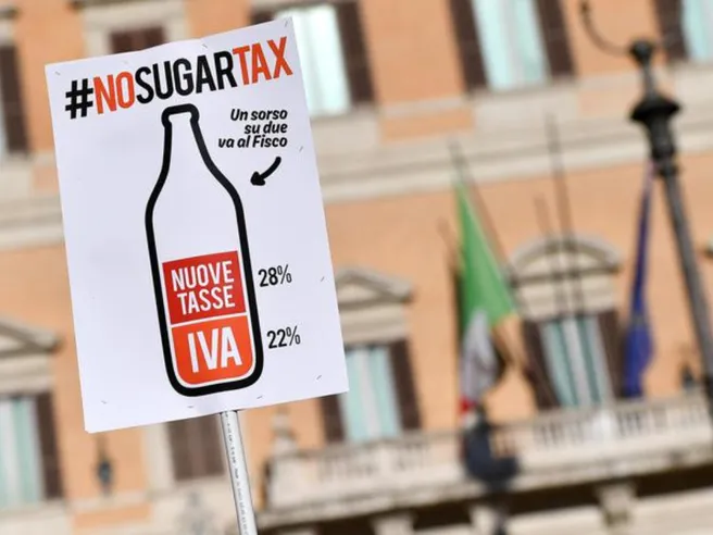 Sugar tax rinviata di nuovo: ecco perché il governo non la elimina