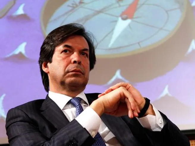 Compensi top manager Piazza Affari: nell’anno Covid i più pagati sono industriali, banchieri arretrano