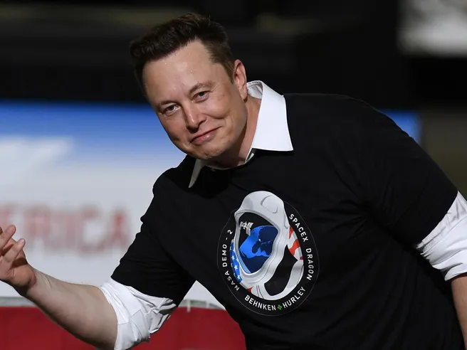 Tesla: e ora Elon Musk fa causa al governo Usa chiedendo ‘risarcimento più interessi’.