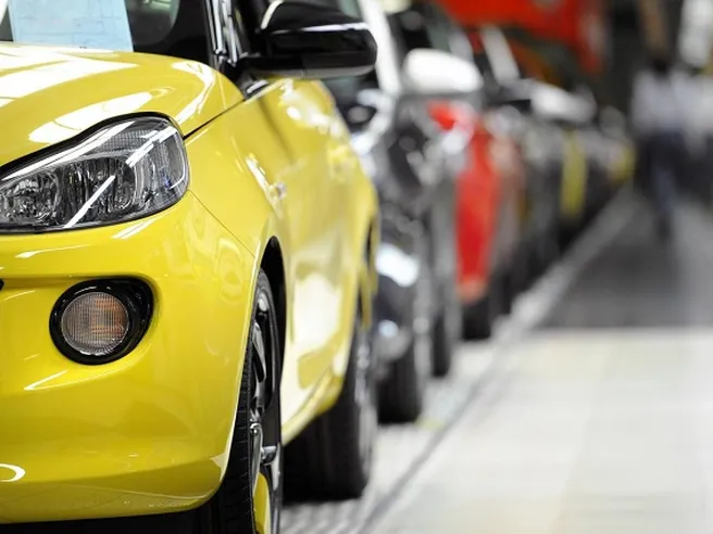 Produzione industriale si raffredda a marzo, ma saldo 1° trimestre rimane incoraggiante