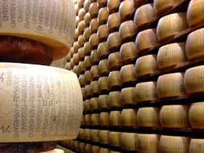Scattata la stangata dazi Usa su Made in Italy: Parmigiano Reggiano tra vittime illustri