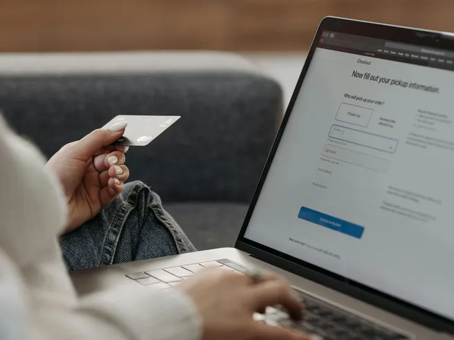 Hype Next ti semplifica la vita: bonifici istantanei e app smart