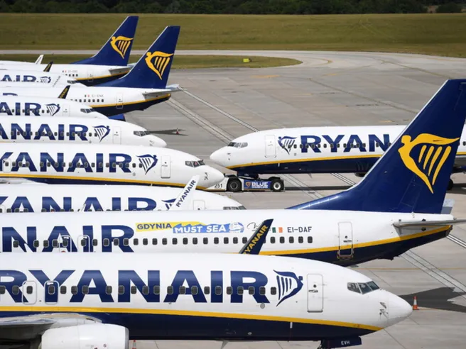 Stop ai ritardi: con la nuova regola Ryanair si pagano caro