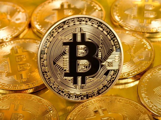 Bitcoin & Co per pagare gli spazi di coworking o lo shopping online, ecco alcuni esempi in Italia