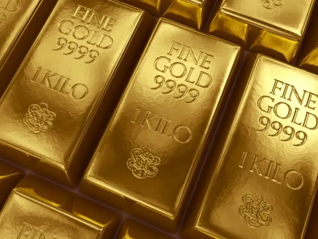 Oro debole, sui minimi a una settimana