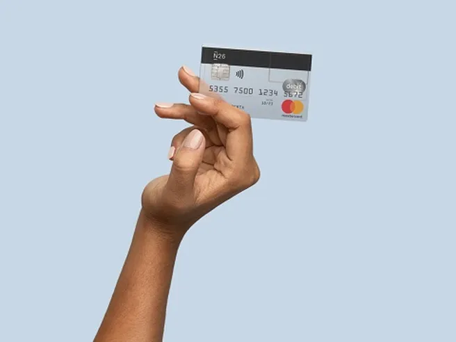 In crescita l’uso dell’e-commerce tra gli over 65. Boom pagamenti contactless in Italia