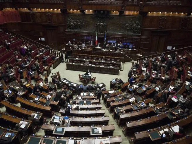 Manovra 2018 da oggi in Parlamento con un record di 6mila emendamenti, si dovrà scendere sotto il migliaio