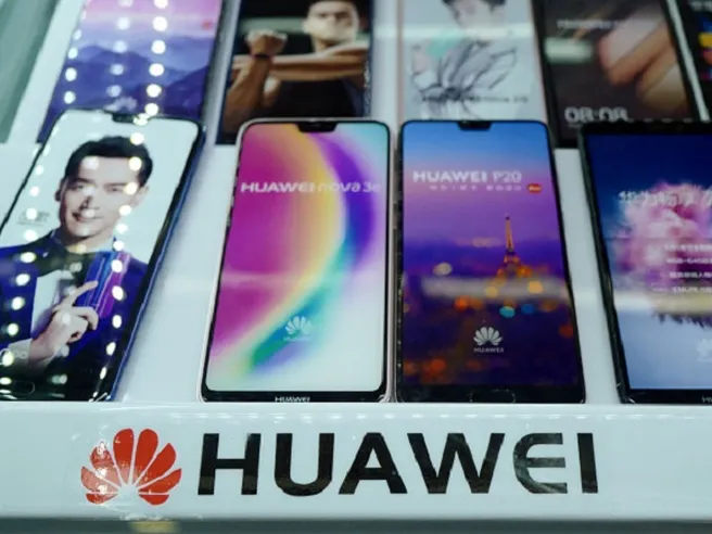 Guerra commerciale: nuovo schiaffo Trump a Huawei. Colosso cinese entra nella lista nera Usa