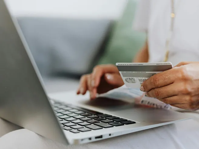 Risparmia tempo e denaro: sblocca cashback 3 % e incassa in 24 h con Finom