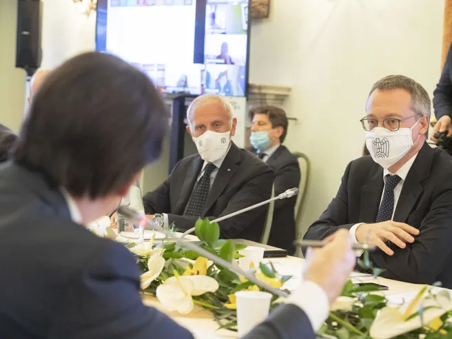 Stati Generali, Conte all’Ue su Recovery Fund: ‘non ritardare risposte o salterà tutto’