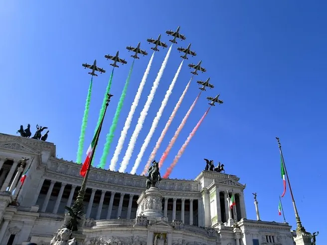 Recovery Fund: presentata la bozza, 6 macro-aree per la ripresa. Confcommercio, governo non sprechi questa occasione