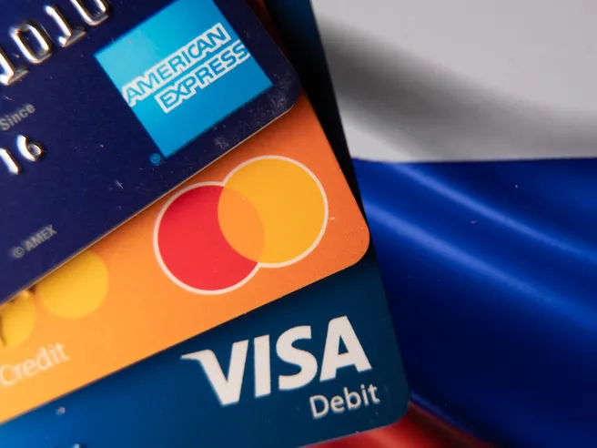 Accelera il credito al consumo e si attenua la flessione dei mutui