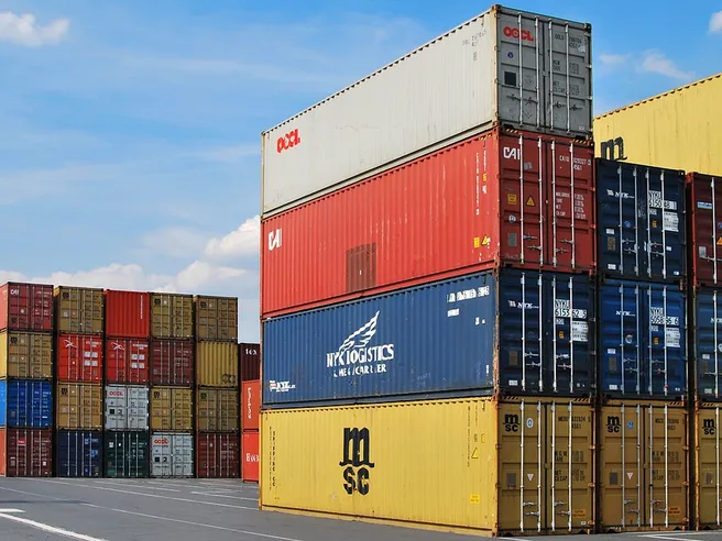 Crisi Libia: non solo petrolio e aziende oil, le ricadute su scambi commerciali e Made in Italy