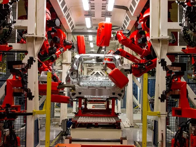 Auto: mercato europeo resta positivo a novembre (+5,8%). Fca perde terreno